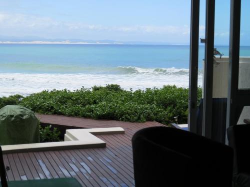 Wavecrest Apartment | At the Beach