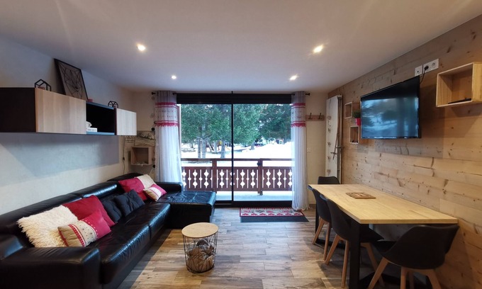 Les Deux Alpes Apartment | At the foot of the slopes, ground floor, Eperon B3