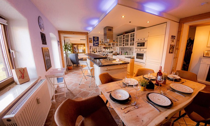 Aufham Apartment | At the foot of the Alps ❖ 10 minutes from Salzburg ❖ Garden ❖ Sauna ❖ Home cinema