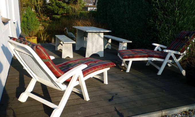 Quickborn House | At the gates of Hamburg, close to the city, easily accessible, large terrace, WiFi garden pond,