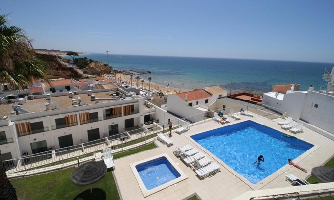 Olhos D'Agua Apartment | AT12 APT 1 Bed Sea View, Olhos de Agua