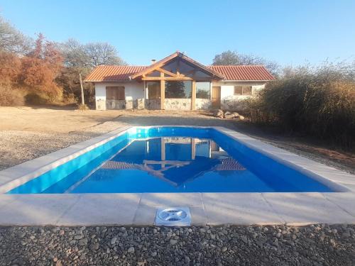 Las Rosas House | Atardecida