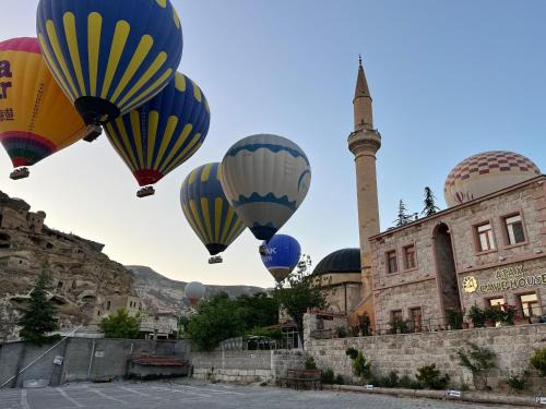 Cavusin Bed & Breakfast | Atax Cave House