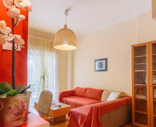 Goudi Apartment | Athens Strawberry Hideaway - City Cozy Gem