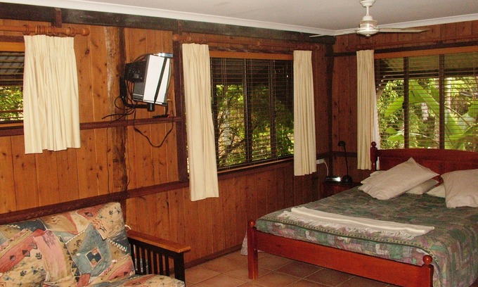 Atherton Hotel | Atherton Blue Gum B&B