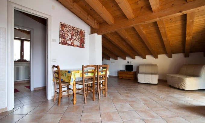 Salionze Other | attic flat with private parking space