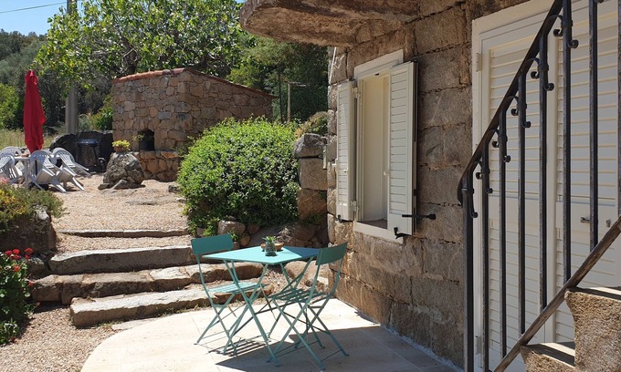 Sotta House | Atypical Corsican family house T4