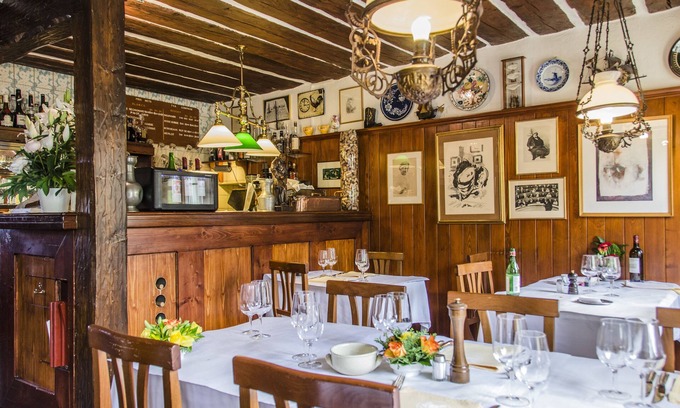 Dully Hotel | Auberge de Dully
