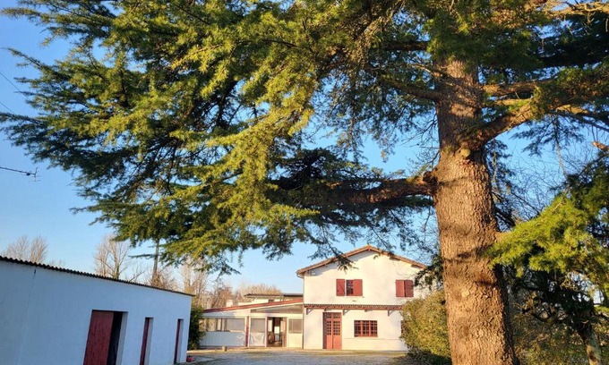 Corbarieu Hotel | Auberge du Trinquet