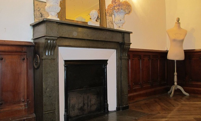 Annecy Old Town Hotel | Authentic and warm, charming T2 in hyper center R. Royal old town