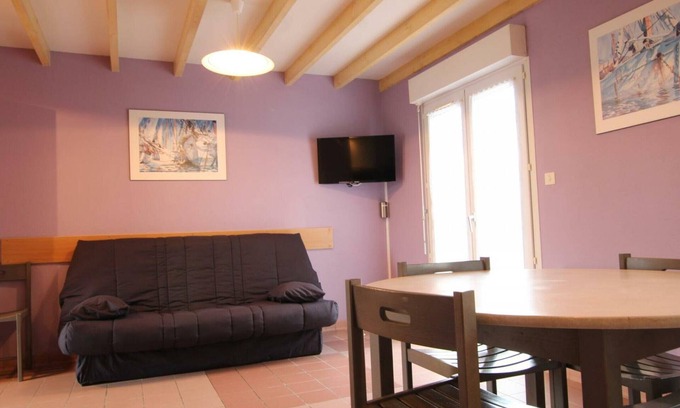 Omonville-la-Rogue Cottage | Authentic Seaside Stay in Omonville-la-Rogue