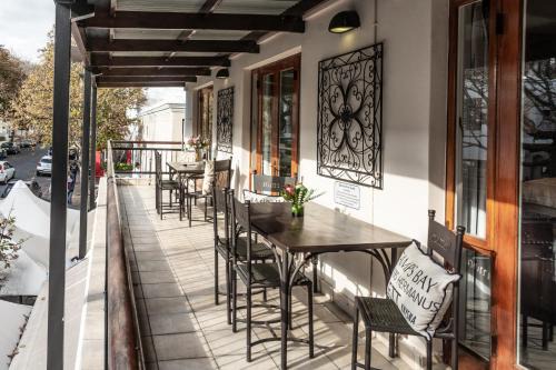 Stellenbosch Central Apartment | Avemore Jan Cats No 5 full backup power