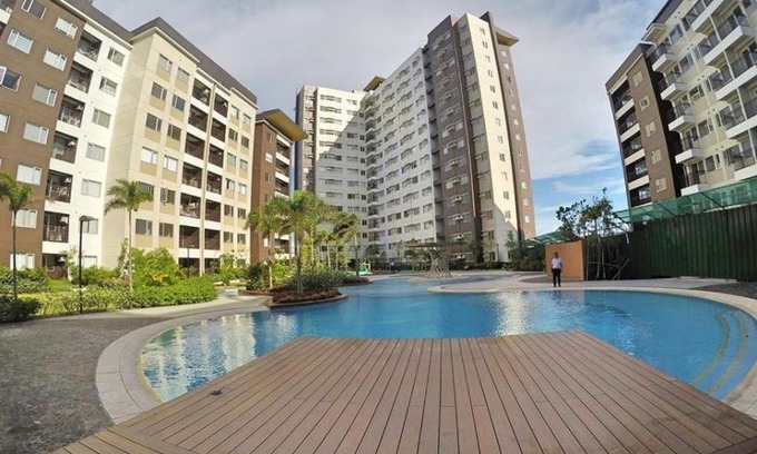 Iloilo Apartment | Avida Atria by Zoe with WIFI POOL