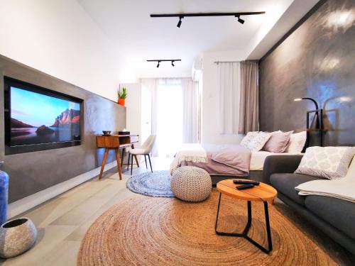 Ebene Apartment | Avya's Studio 317, Ebene Square, Ebene