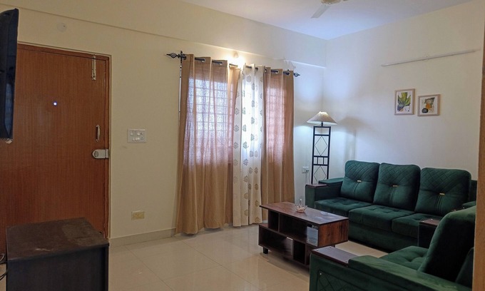 Kalyan Nagar Apartment | Avyak Fortune cozy 2bhk flat in Kalyan Nagar. 200 mts to Shopping & Restaurants.