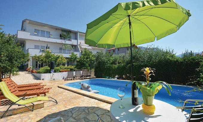 Kastel Sucurac Apartment | Awesome apartment in Kastel Sucurac