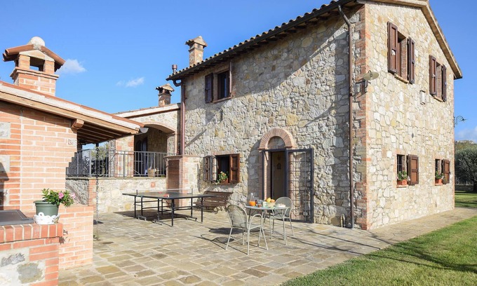 Fratta Apartment | Awesome apartment in Collazzone