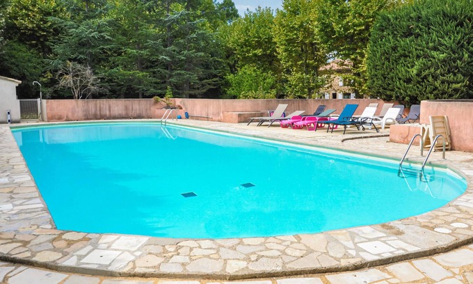 Rustrel Apartment | Awesome apartment in Rustrel