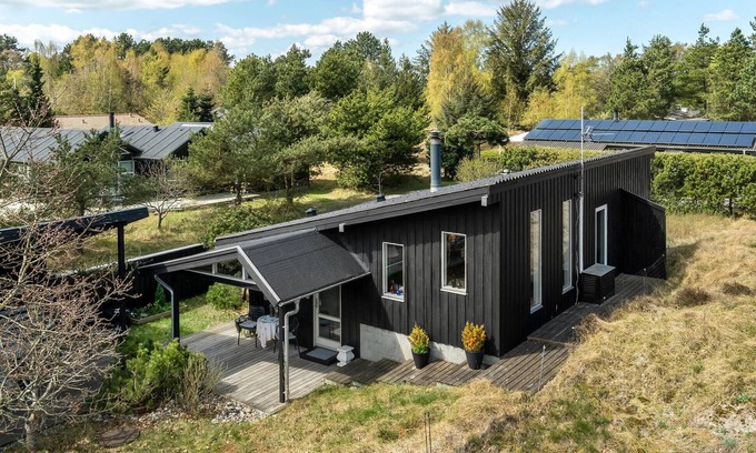 Grenaa House | Awesome home in Grenaa with kitchen