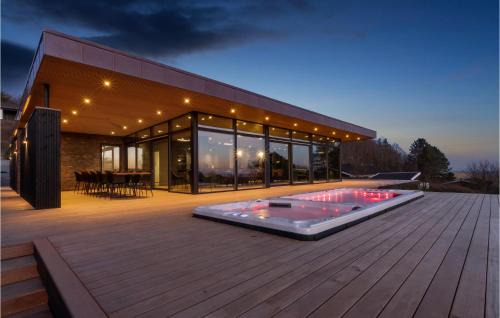 Knebel House | Awesome Home In Knebel With Sauna