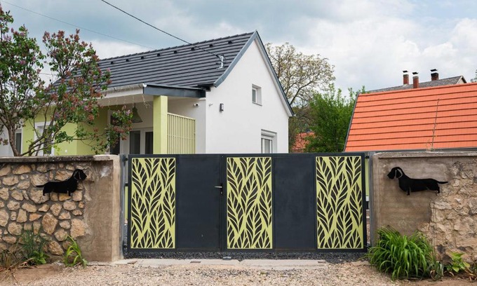 Sumeg Apartment | Bökény-vendégház