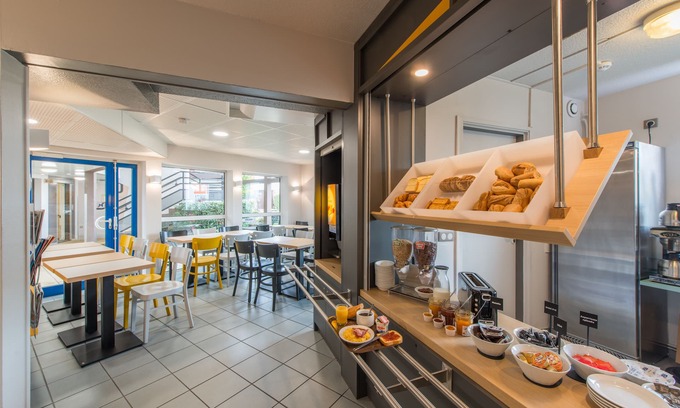 Nouan-sur-Loire Hotel | B&B HOTEL Blois Sud Vineuil