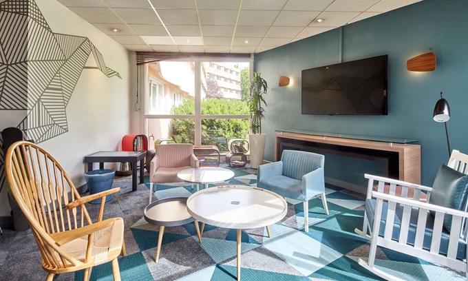 Cergy Hotel | B&B HOTEL Cergy Port