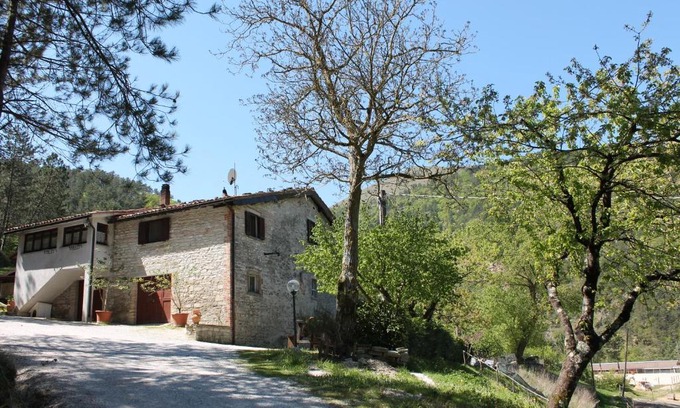 Gubbio Bed & Breakfast | B&B Paradiso