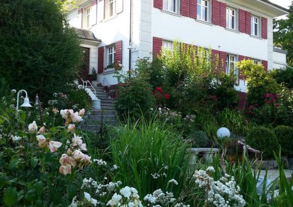Niedereschach Bed & Breakfast | B&B Rosenliebe