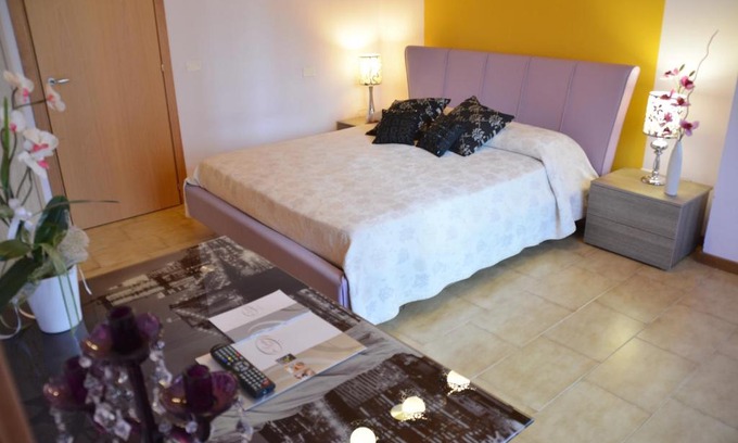Ovest Bed & Breakfast | B&B Silvia