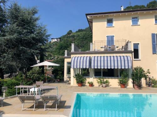 Domaso Bed & Breakfast | B&B Villa Eden jacuzzi pool