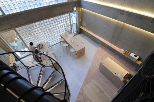 Hiroshima City Centre House | b hotel New Small Hotel - Hondori shopping arcade