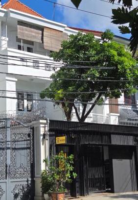 Binh Thanh House | B House