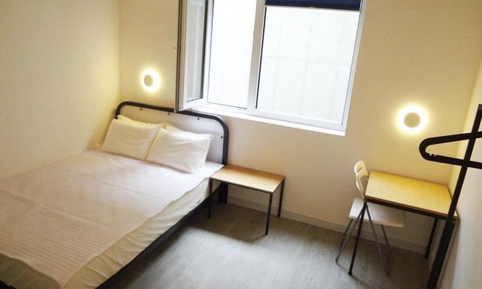 Daeheung-dong Apartment | B612 Sinchon Apartment
