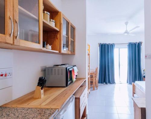 Fumba Apartment | B8-03 Studio, Apt 22, Mwangani Apartments