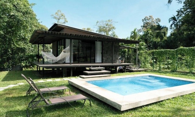 Puerto Viejo de Talamanca Cabin | Ba Ko Pool+garden luxury cabinn