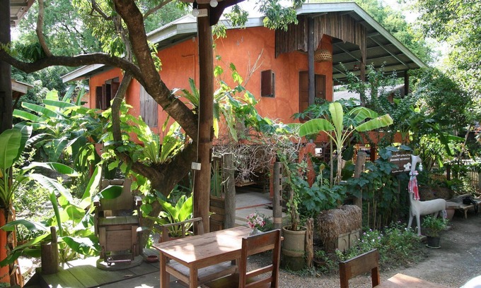 Wat Ket Hotel | Baannoi Nornmuan Homestay Chiang Mai