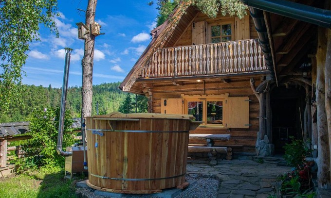 Nowy Targ Villa | Bacówka w górach- Kolasówka
