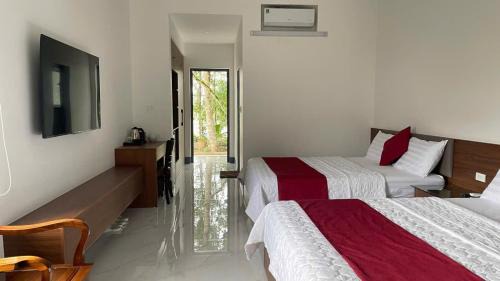 Huong Son Hotel | Bach Dai Dung Hotel