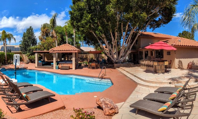 Arrowhead Ranch House | Backyard Oasis + 4 bedrooms. Close to stadium, baseball, golf, shopping