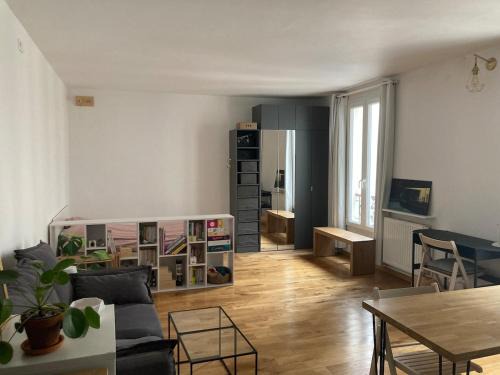 20th Arrondissement Apartment | Bagnolet 2 - CI - Parisian studio near Père Lachaise for 2 pers