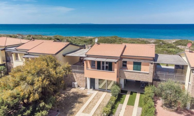 Pirotto Li Frati House | Baia delle Mimose by Interhome