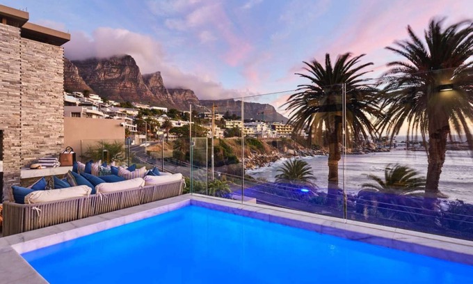 Camps Bay Villa | Bakoven Palms - Ultra Luxury Villa with jacuzzi