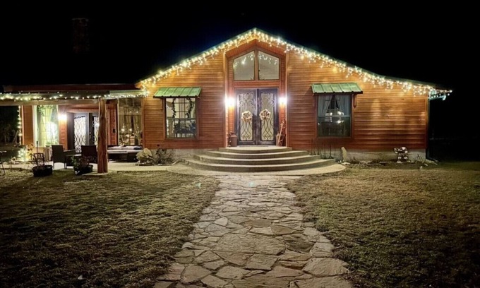 Forestburg Apartment | Banquet Hall & Pool: Expansive Forestburg Ranch!