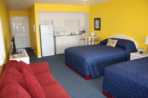Clearwater Beach Hotel | Barefoot Bay Resort Motel
