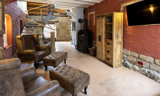 Schmißberg Apartment | Barn - Holiday home Zur alten Linde