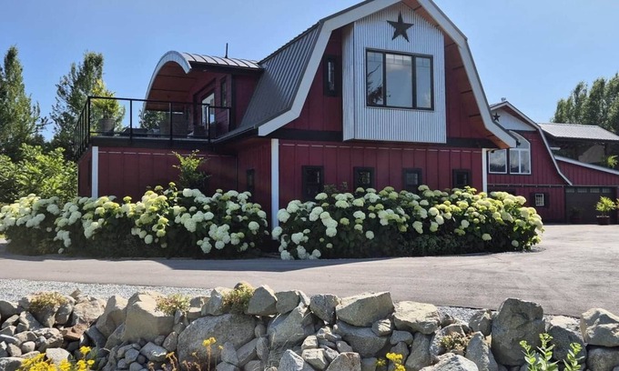 Pitt Meadows Other | Barndominium Scenic 5 Acre Farm on the Pitt River