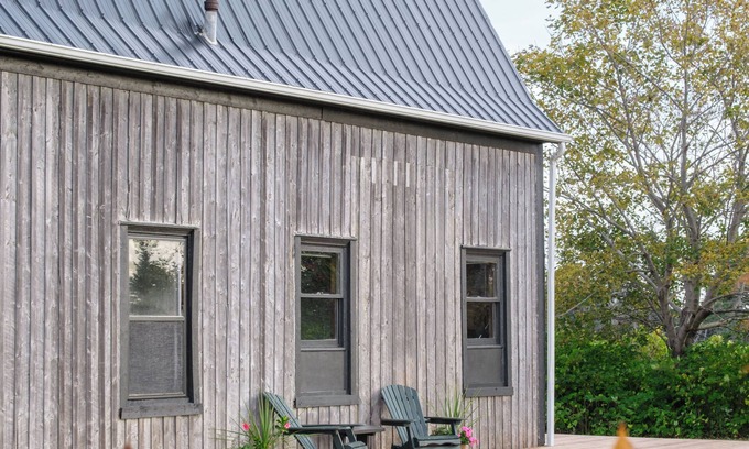 Lot 46 Cottage | Barnhouse in Baltic – 4-Bedroom Seaside Escape Near PEI’s Best Beaches