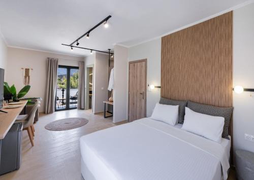 Vassiliki Apartment | Baron Suites