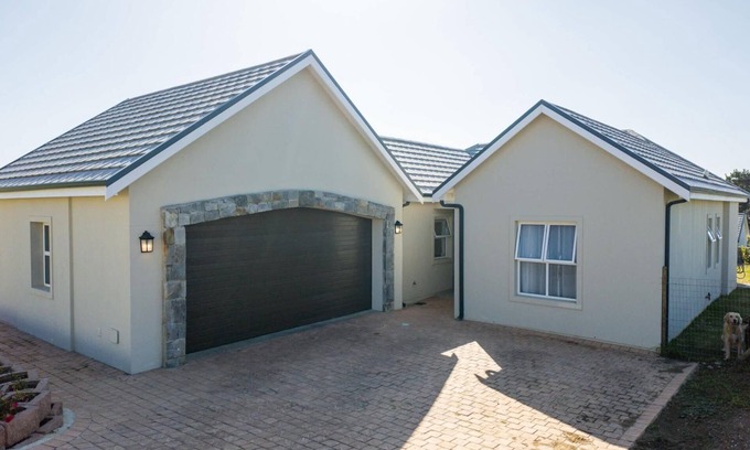 Plettenberg Bay House | Barons View 2-Bedroom Getaway in Plettenberg Bay